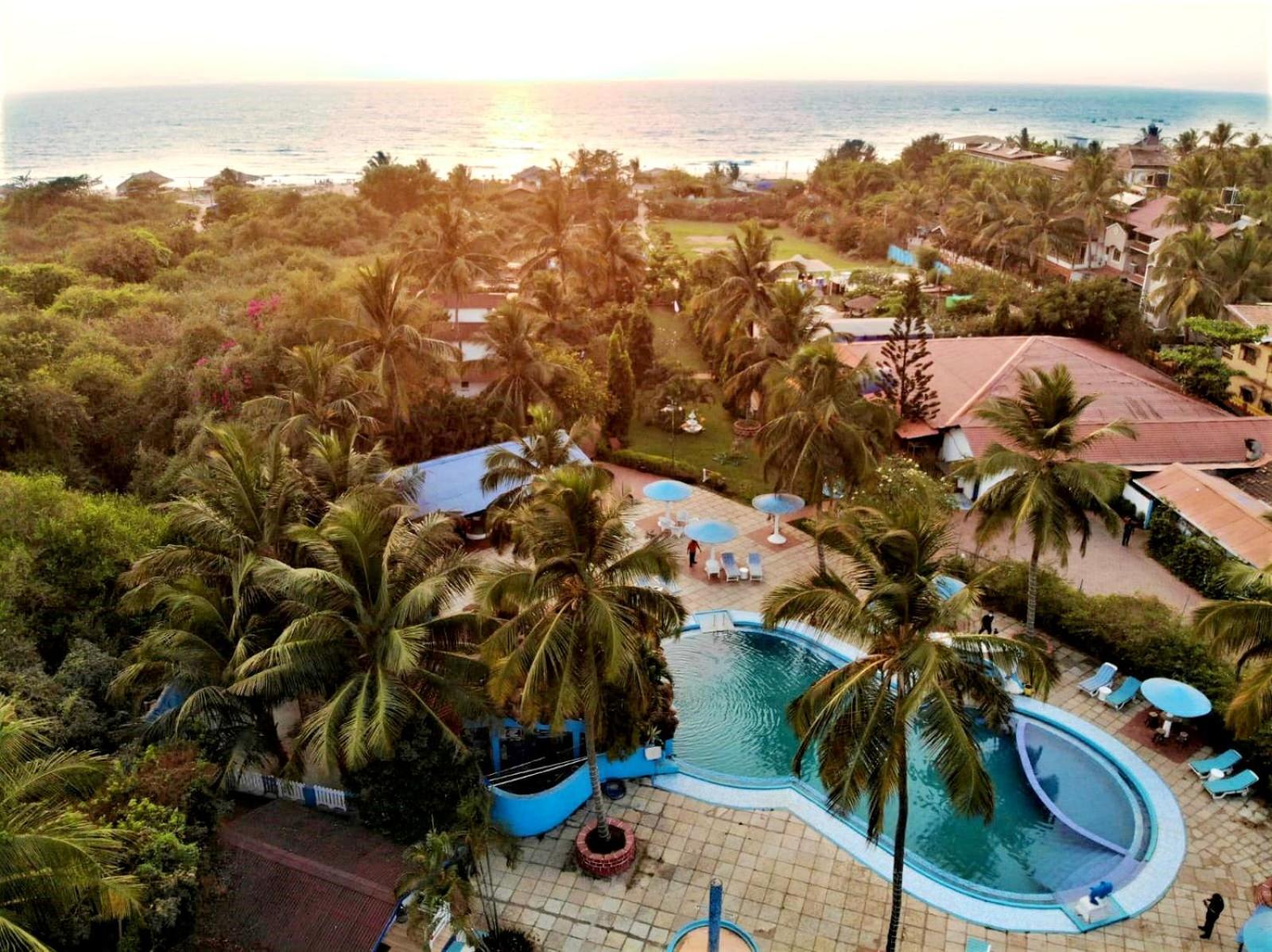 Paradise Village Beach Resort Calangute Exterior photo